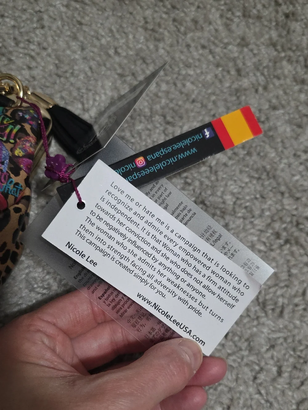 Nicole Lee Printed Coin Purse Collection Wristlet All Emotion with Bag Charms - Picture 9 of 13